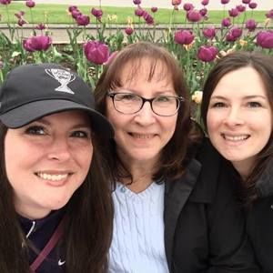 Meet your Posher, Carrie